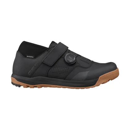 Tretry SHGE900HS čierne /Vel:46