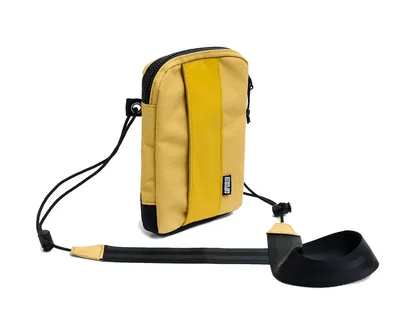 Capsuled Crossbody taška Pouch 0,5 l Ochre, Žltá/Červená