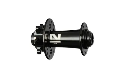 Novatec D791SB-15, predný náboj, 28 dier, 15x100, OEM