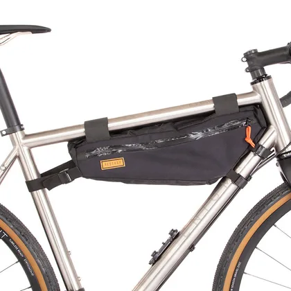 Restrap Frame Bag M taška na rám, 3.5 l, čierna