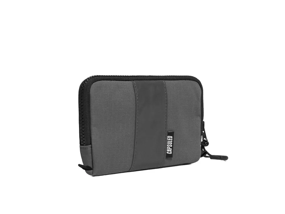 Capsuled Peňaženka Pocket Bag 0,3 l Volcanic Ash, Čierna/Hnedá
