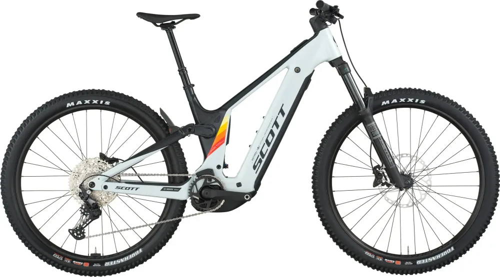 SCOTT Patron 930 cumulus white black – bočný pohľad