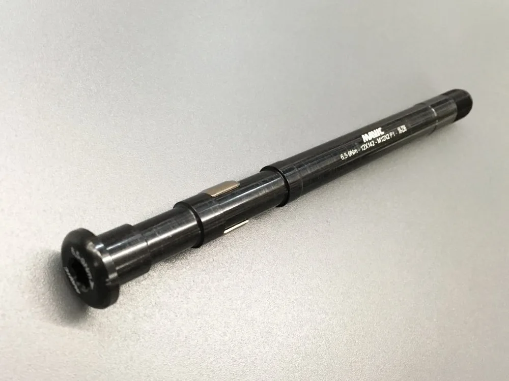 Zadná os Mavic 12x142 Speed Release Bolt-On