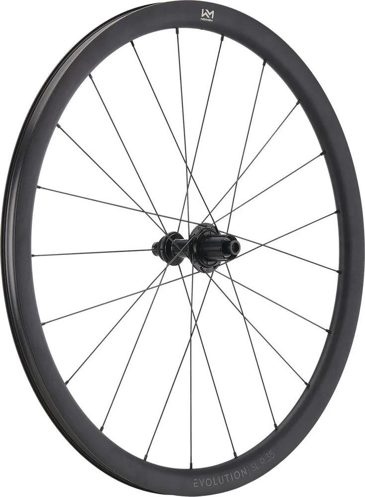 NEWMEN Evolution SL R.35, zadné koleso