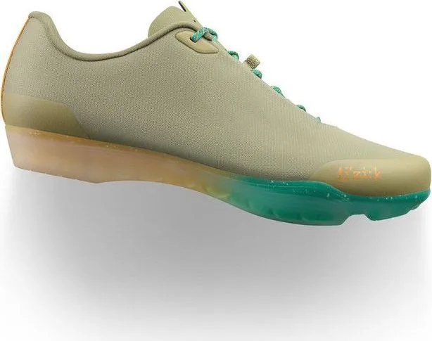 Tretry Fizik Tempo Beat Sage Green - Desert