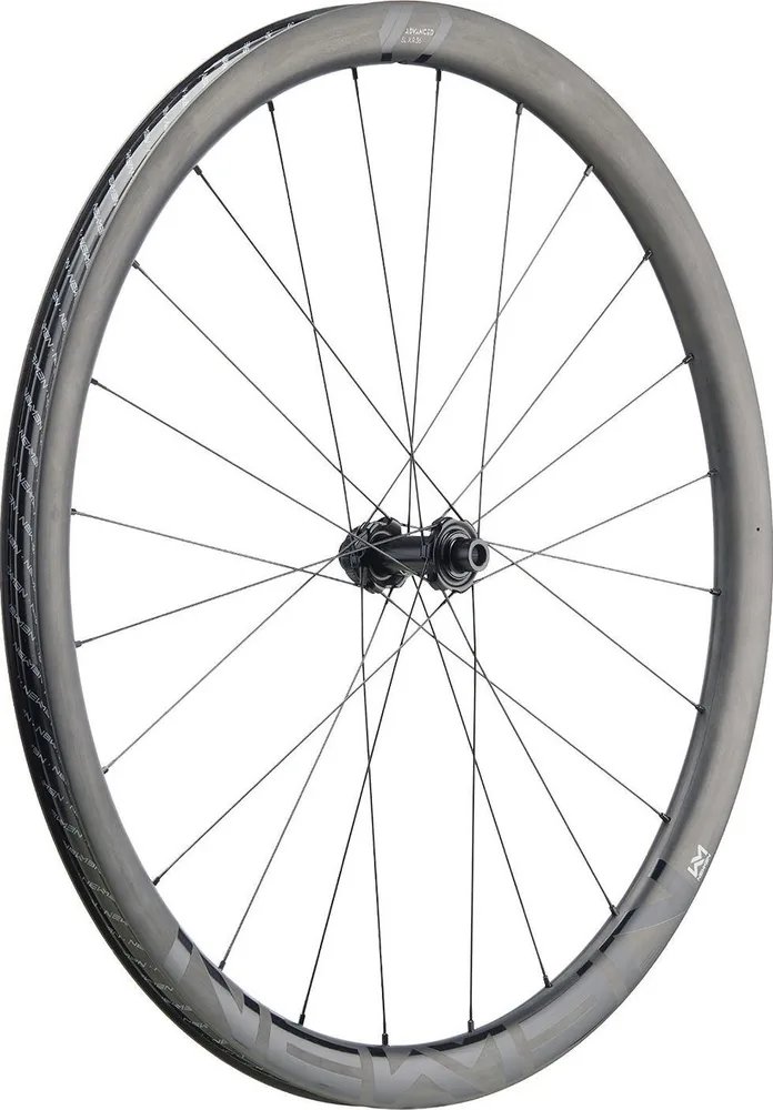 NEWMEN Advanced SL X.R.36 Fade-R, predné koleso