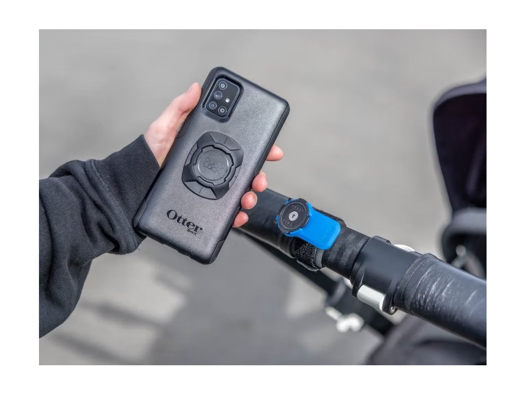 Quad Lock Universal Adapter – nalepenie na rovný povrch